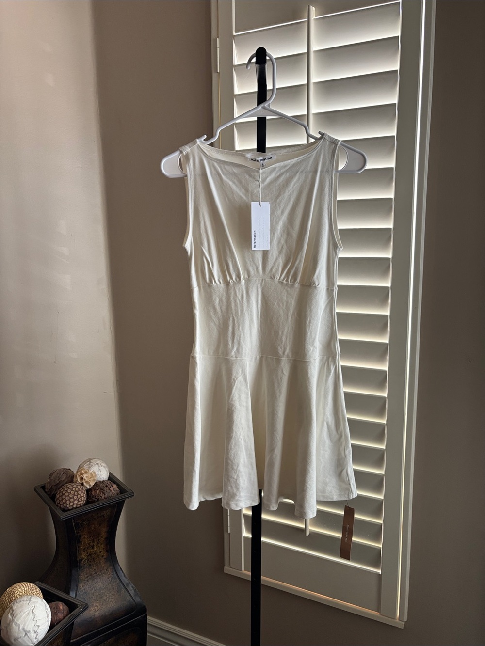 Reformation White Sleeveless Flared Mini Dress - Picture 4 of 7